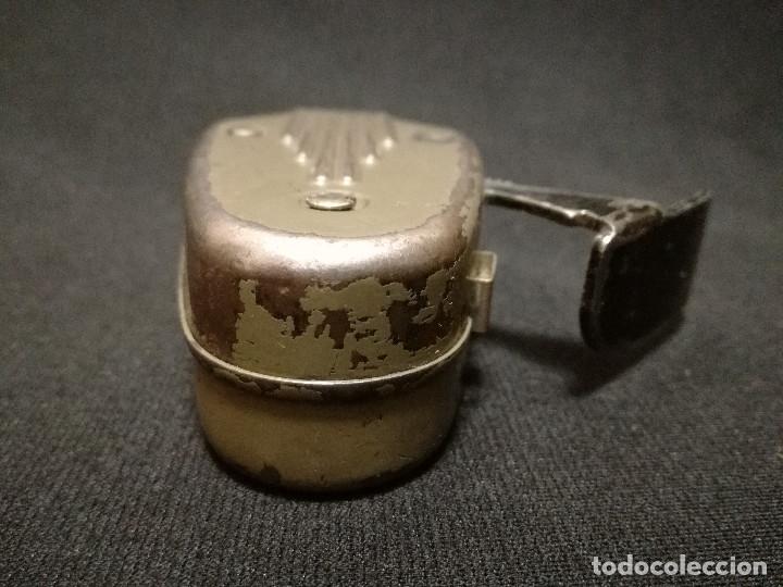 Antig&uuml;edades: LINTERNA A DINAMO MANUAL - PHILIPS TYPE 7424 - Foto 6