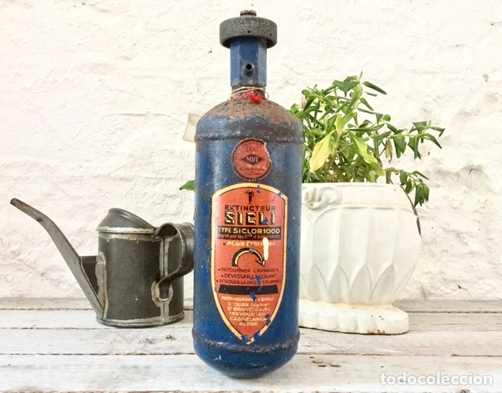 Antiquit&eacute;s: EXTINTOR ANTIGUO MARCA SICLI COLOR AZUL Y ROJO CON POMO DE SEGURIDAD