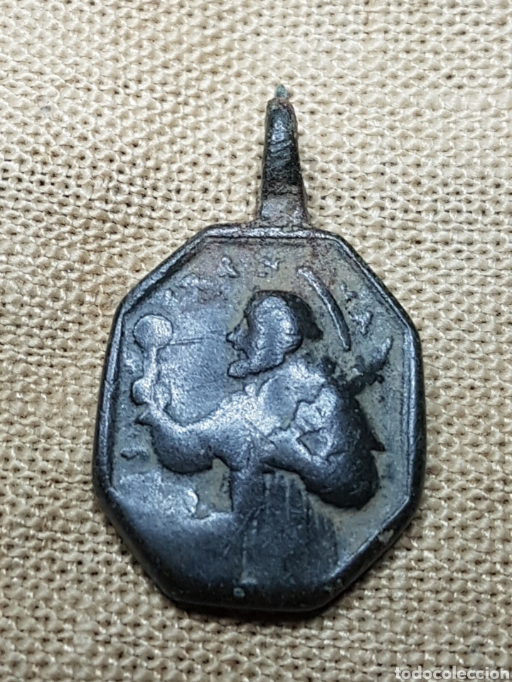 Antig&uuml;edades: Antigua medalla San Francisco - Foto 1