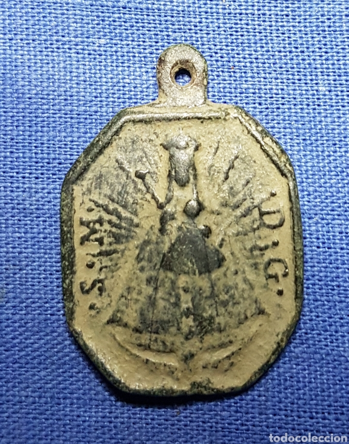Antig&uuml;edades: Antigua medalla Guadalupe - Foto 1