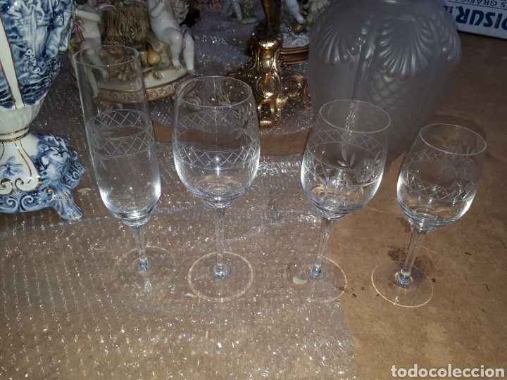 Antig&uuml;edades: Preciosa cristaler&iacute;a tallada cava vino tinto agua vino blanco 40 piezas