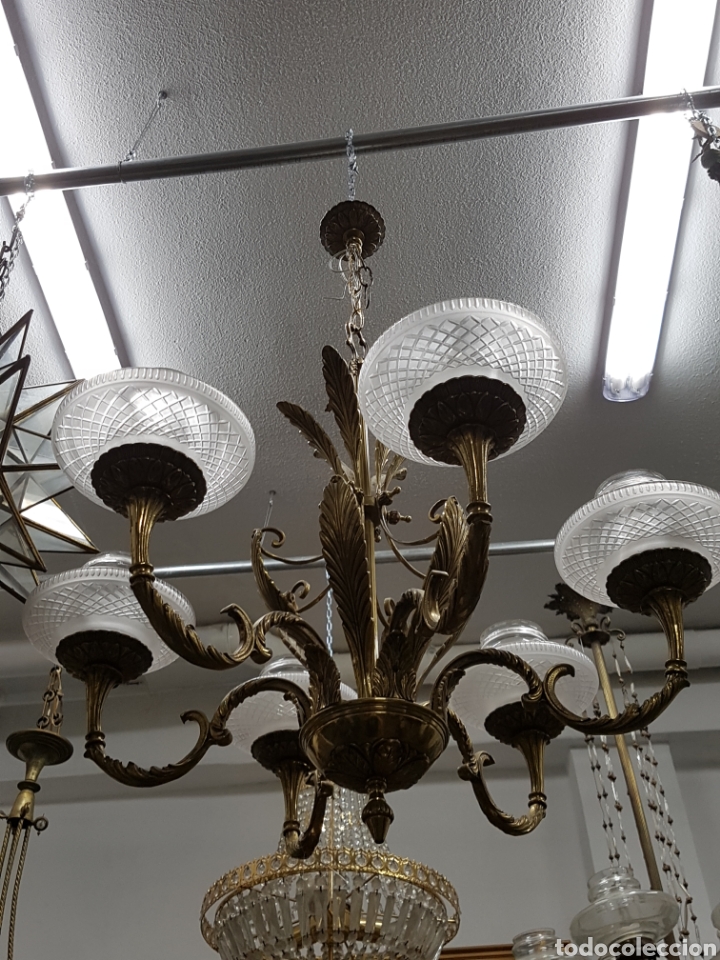 Antig&uuml;edades: L&aacute;mpara bronce de 6 tulipas - Foto 3