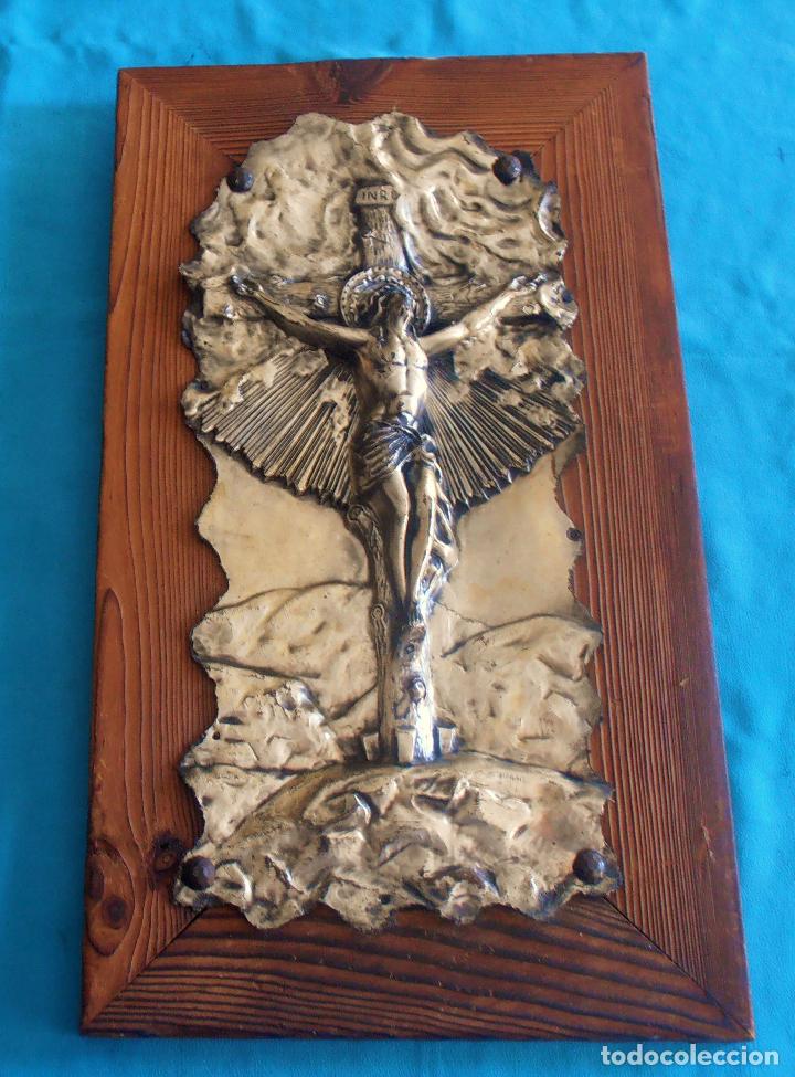 Antig&uuml;edades: BAJORRELIEVE DE CRISTO EN LA CRUZ - Foto 2