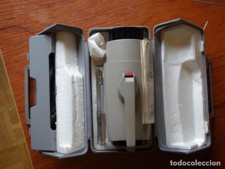 Antig&uuml;edades: PROYECTOR DIAPOSITIVAS ELMO - Foto 1