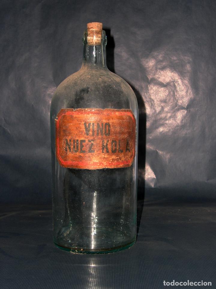 Antig&uuml;edades: BOTELLA DE LABORATORIO VINO NUEZ COLA - Foto 1