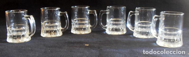Antig&uuml;edades: 6 JARRAS DE CHUPITOS, VASOS DE CHUPITOS, 20 ML. - Foto 2