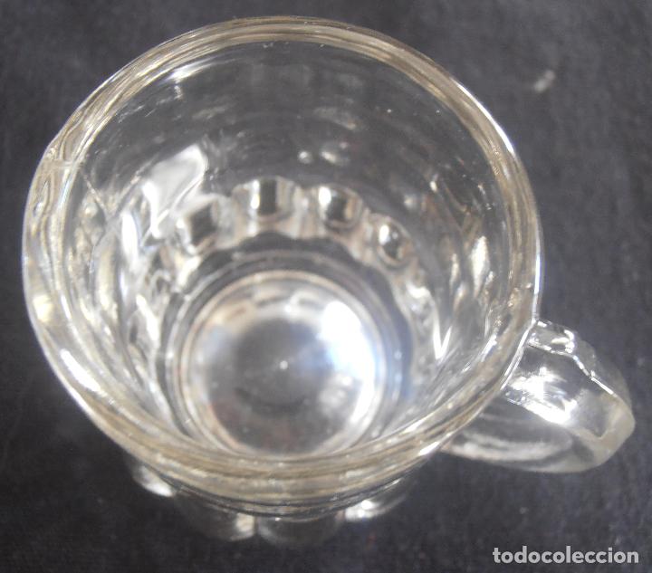 Antig&uuml;edades: 6 JARRAS DE CHUPITOS, VASOS DE CHUPITOS, 30 ML. - Foto 3