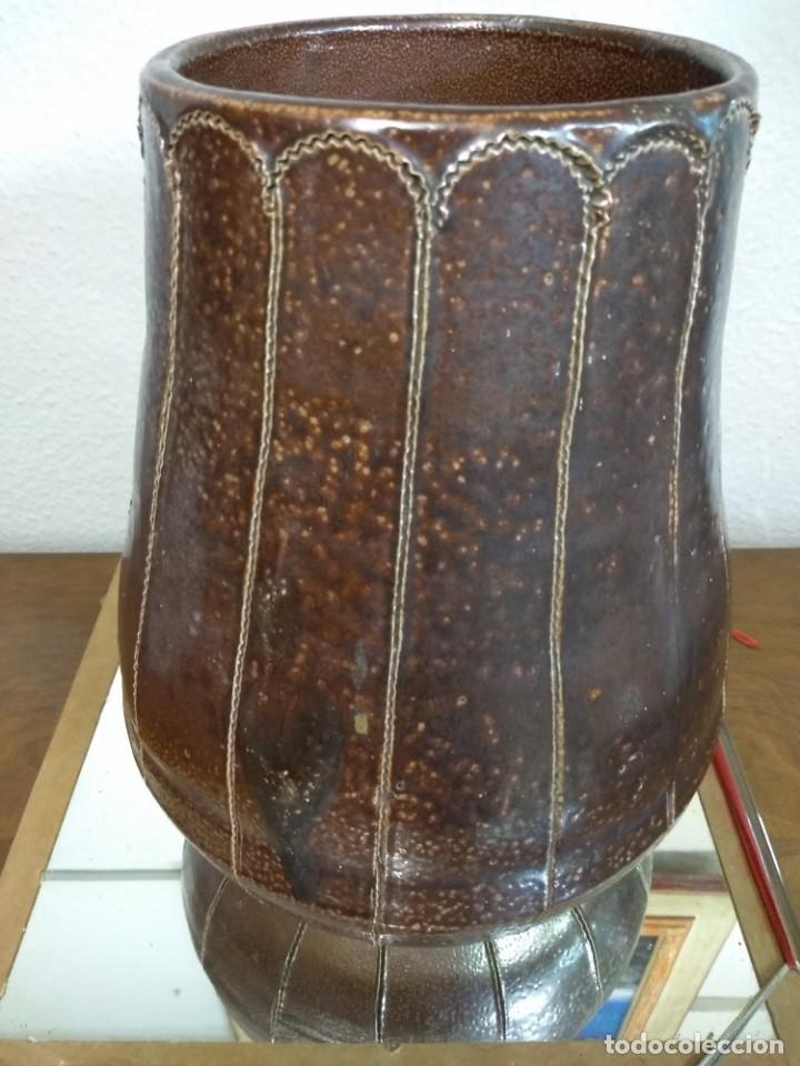 Antig&uuml;edades: Jarr&oacute;n de cer&aacute;mica portuguesa - Foto 1