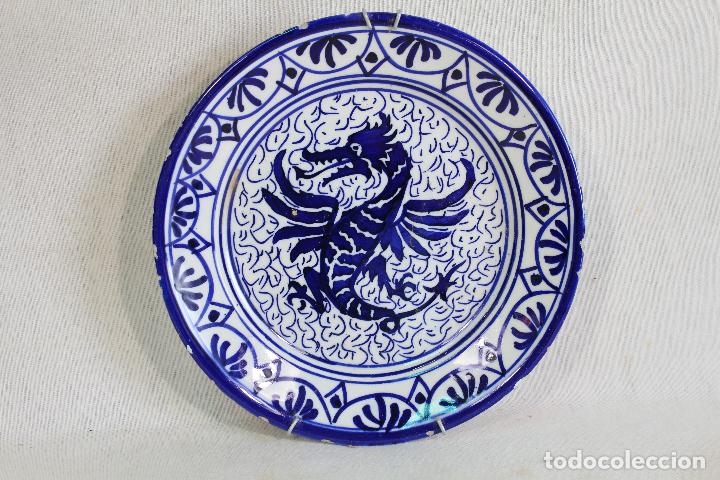 Antig&uuml;edades: plato azul manises - Foto 3