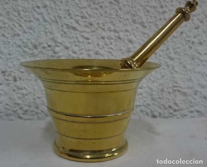 Antig&uuml;edades: almidez, mortero de bronce, impecable. - Foto 1