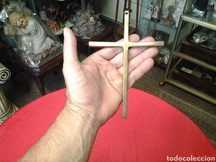 Antig&uuml;edades: Cruz en bronce macizo - Foto 2