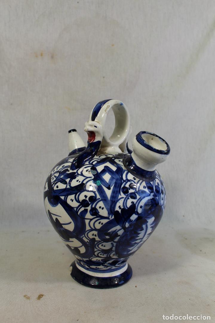 Antig&uuml;edades: botijo antiguo azul de manises - Foto 2