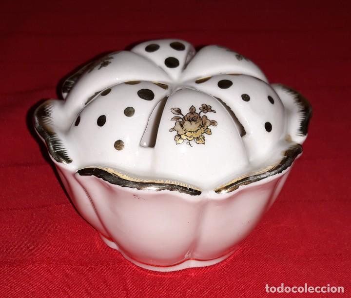 Antig&uuml;edades: PIEZA DE PORCELANA MARCA HISPANIA - Foto 1
