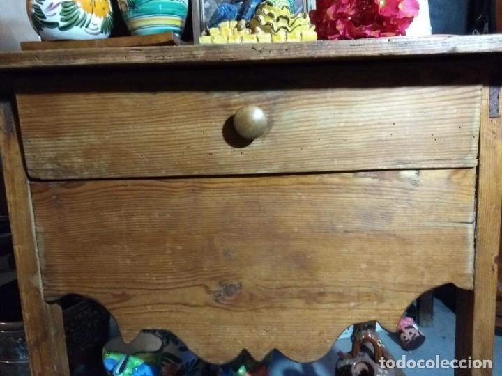 Antig&uuml;edades: Mesa tocinera con cajon, PP siglo XX - Foto 4