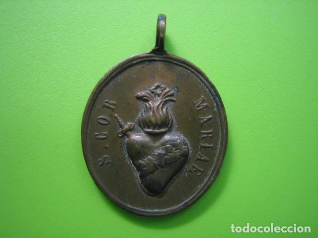 Antig&uuml;edades: Antigua medalla. M 4x3 cm - Foto 1