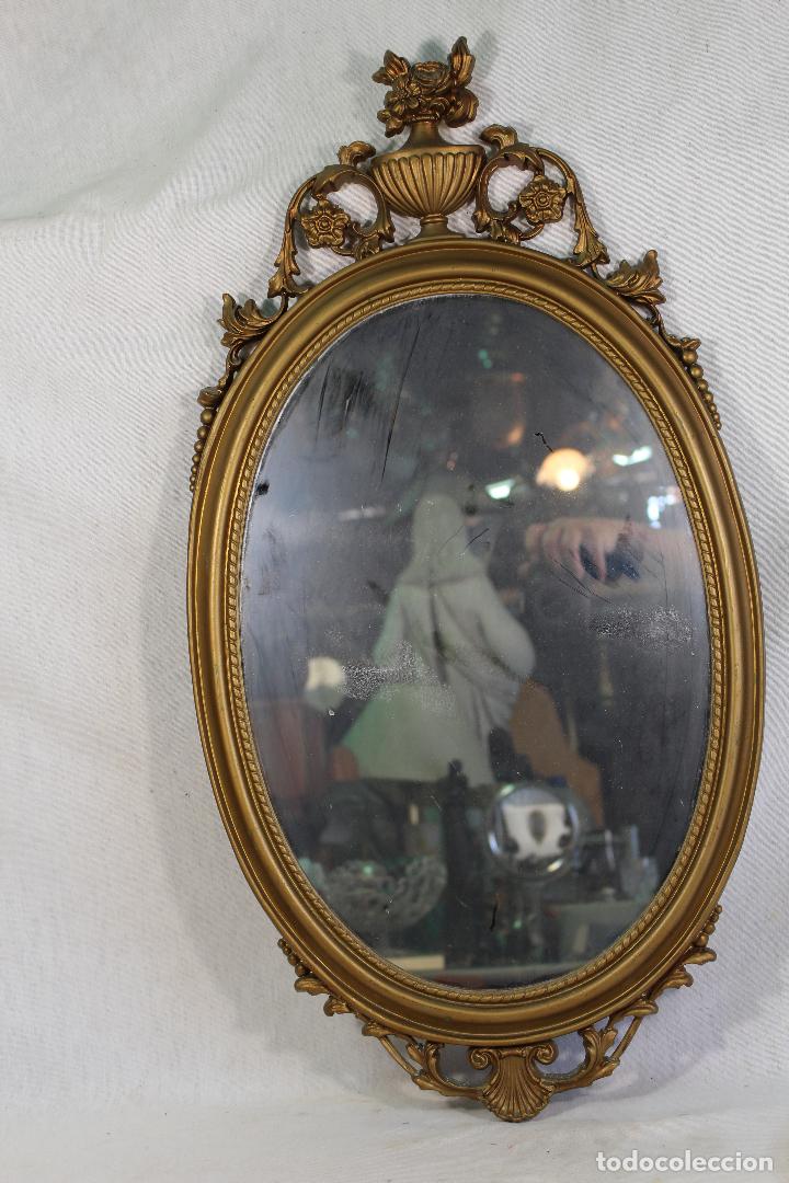 Antig&uuml;edades: espejo en resina dorada - Foto 1