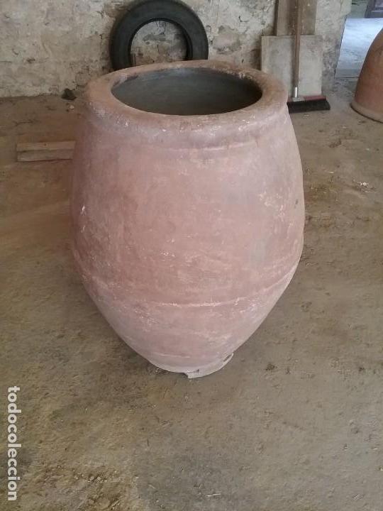 Antig&uuml;edades: Tinaja mediana - Foto 1