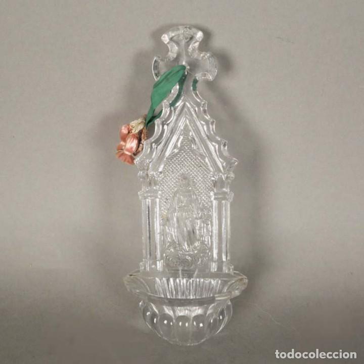 Antig&uuml;edades: BENDITERA DE CRISTAL PRENSADO. 1900 - 1920 - Foto 2