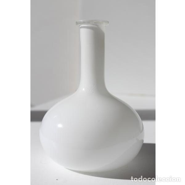 Antig&uuml;edades: Antiguo jarr&oacute;n botella de cristal - Foto 2