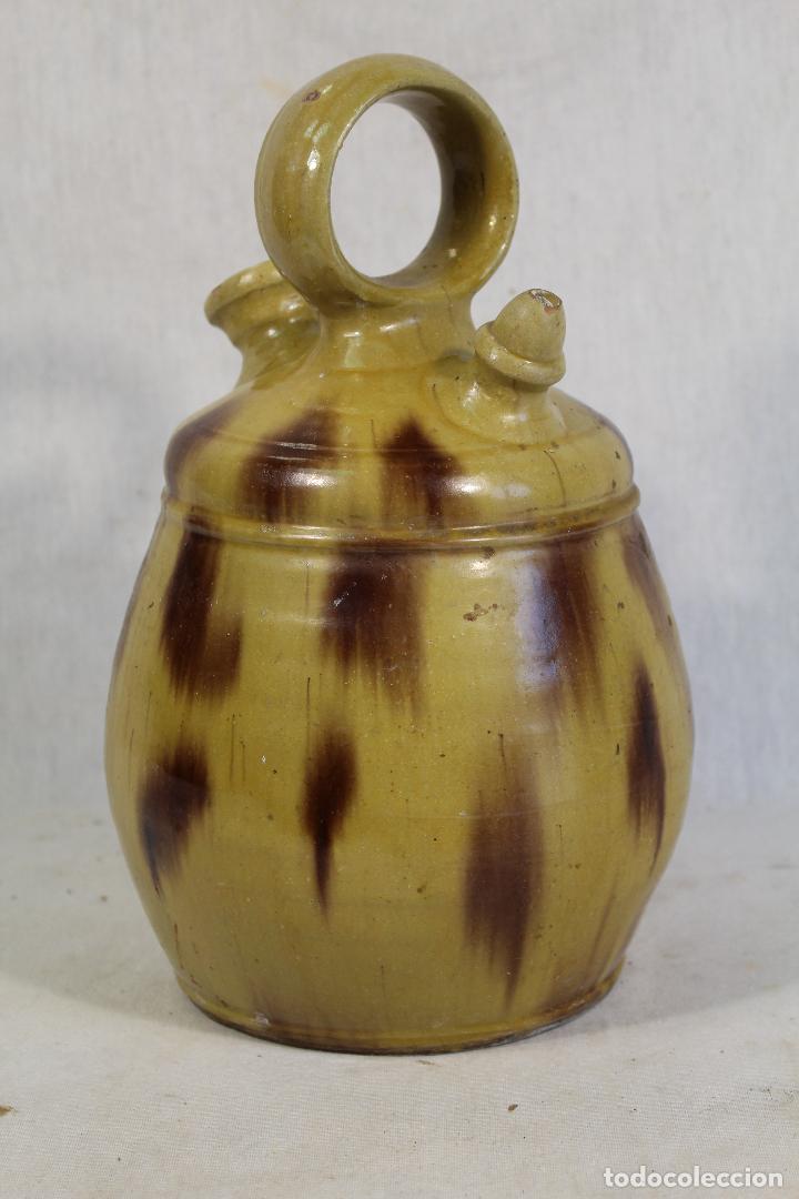 Antig&uuml;edades: botijo de ceramica - Foto 2