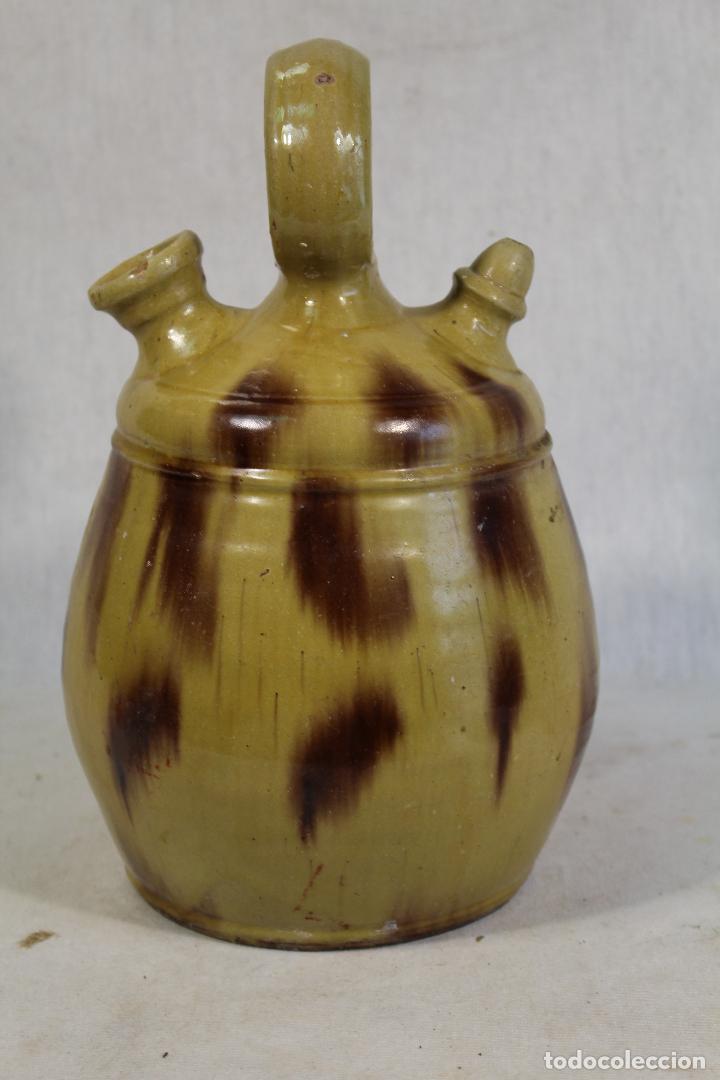 Antig&uuml;edades: botijo de ceramica - Foto 3