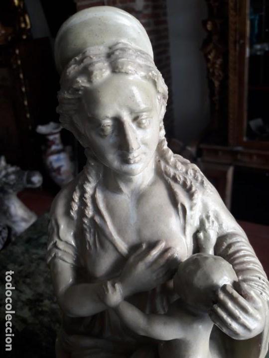 Antig&uuml;edades: Virgen con ni&ntilde;o - Foto 2