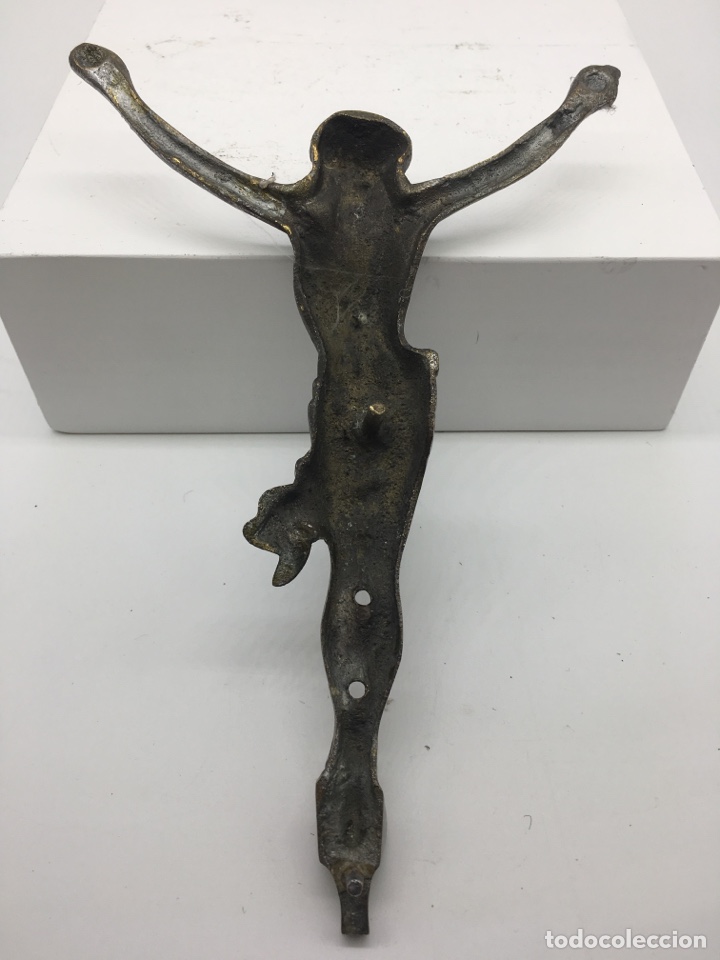 Antig&uuml;edades: Cristo de bronce - Foto 4