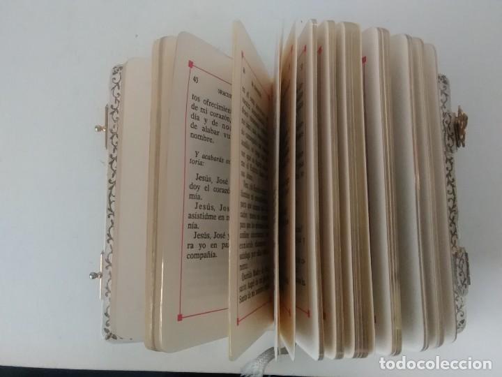 Antig&uuml;edades: Libro y rosario mi primera comuni&oacute;n de n&aacute;car - Foto 11