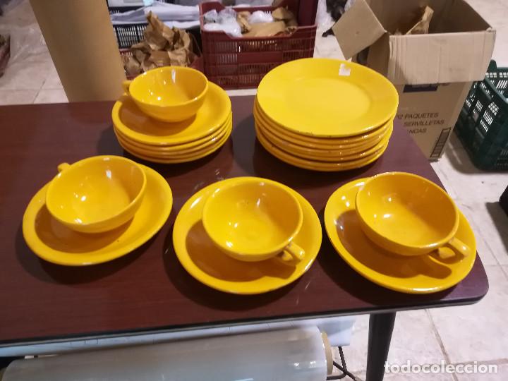 Antig&uuml;edades: JUEGO DE MERIENDA DE CERAMICA POPULAR AMARILLA