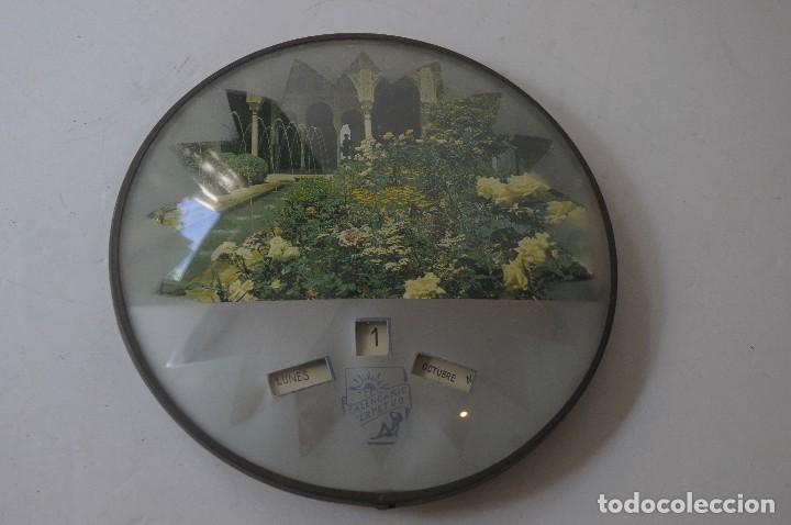 Antig&uuml;edades: calendario perpetuo Lourdes - Foto 4