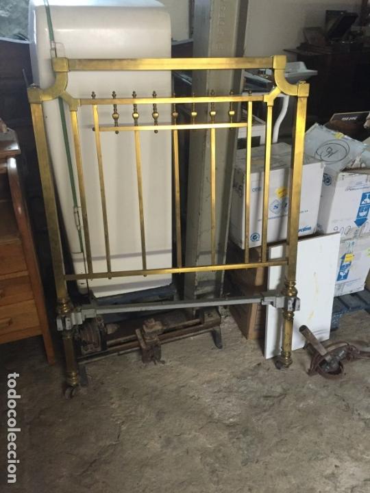 Antig&uuml;edades: CAMA LATON BRONCE - Foto 1