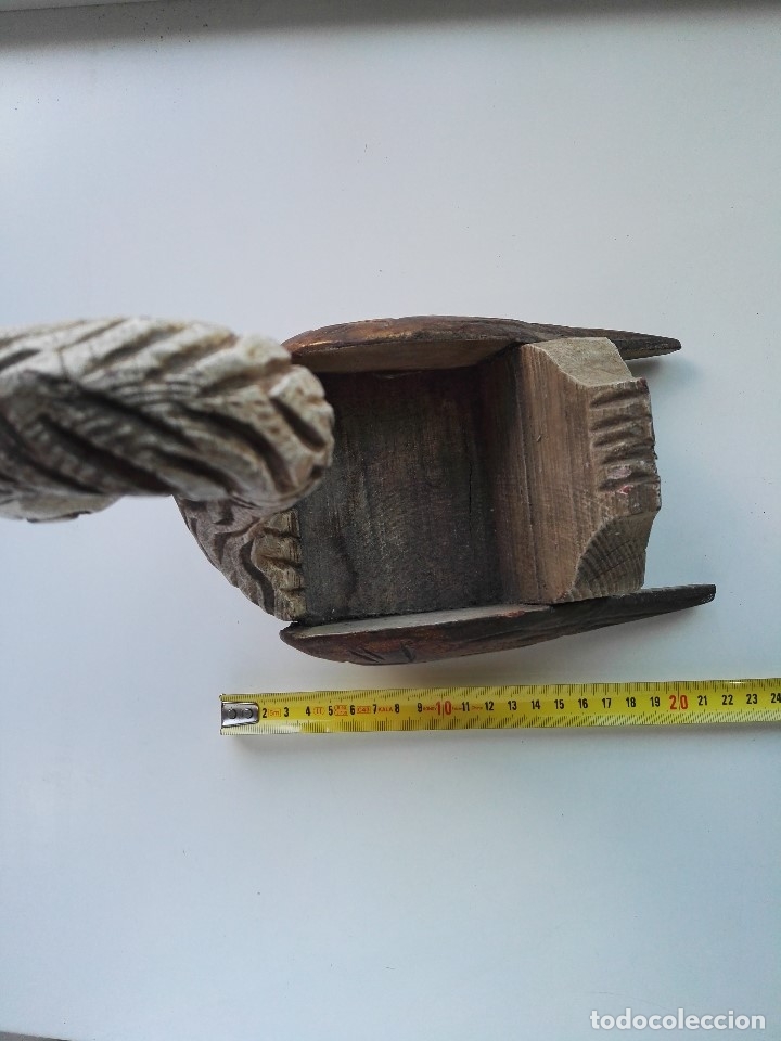 Antig&uuml;edades: Cisne de madera policromada antiguo - Foto 9