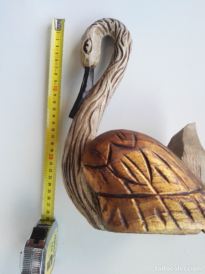 Antig&uuml;edades: Cisne de madera policromada antiguo - Foto 12