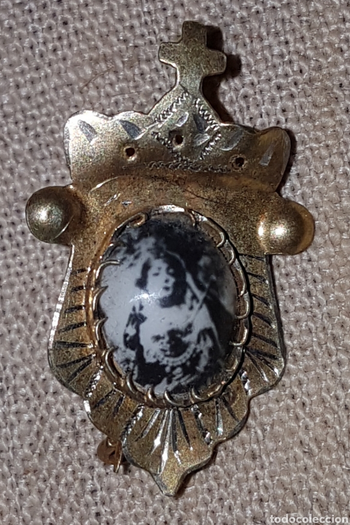 Antig&uuml;edades: Medalla plata sobredorada porcelana - Foto 1