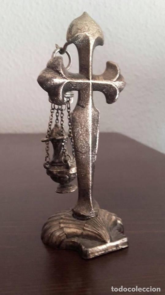 Antig&uuml;edades: Botafumeiro y Cruz de Santiago - Foto 2