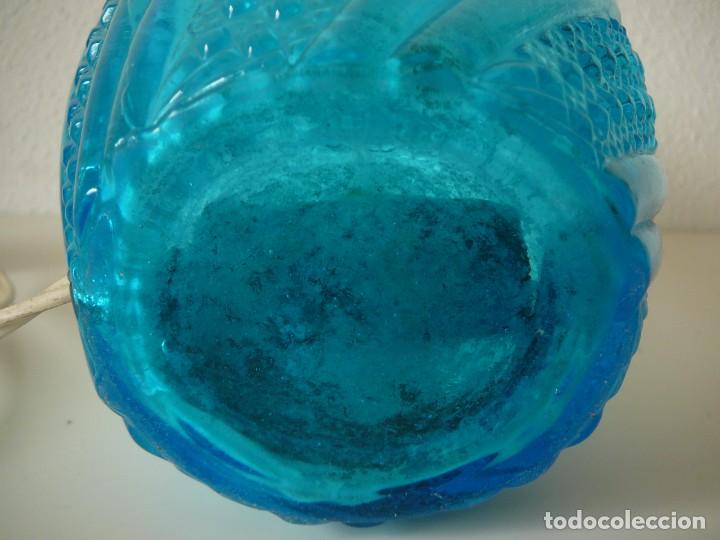 Antig&uuml;edades: Antigua botella adaptada como l&aacute;mpara. Botella electrificada. - Foto 9
