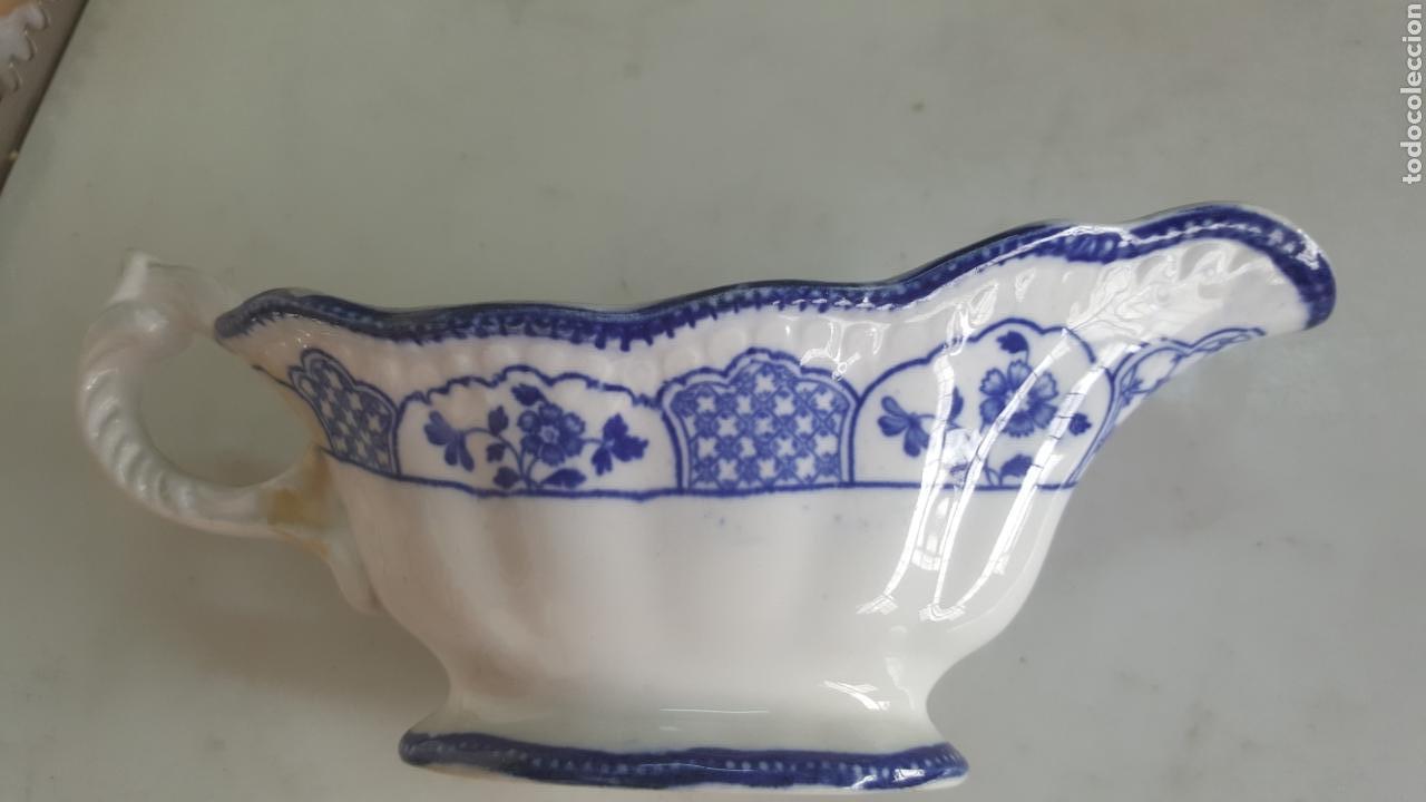 Antig&uuml;edades: Salsera azul - Foto 1