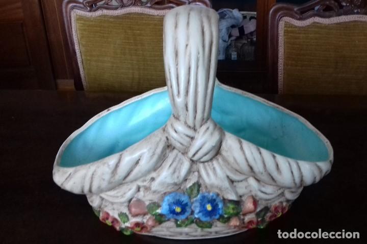 Antig&uuml;edades: ANTIGUO CENTRO DE MESA EN FORMA DE CANASTO. - Foto 3