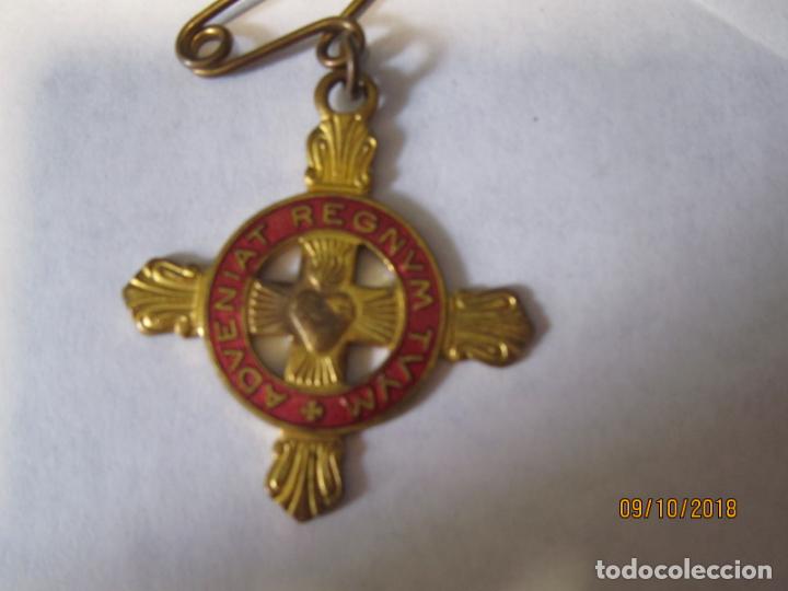 Antig&uuml;edades: Medalla religiosa - Foto 2