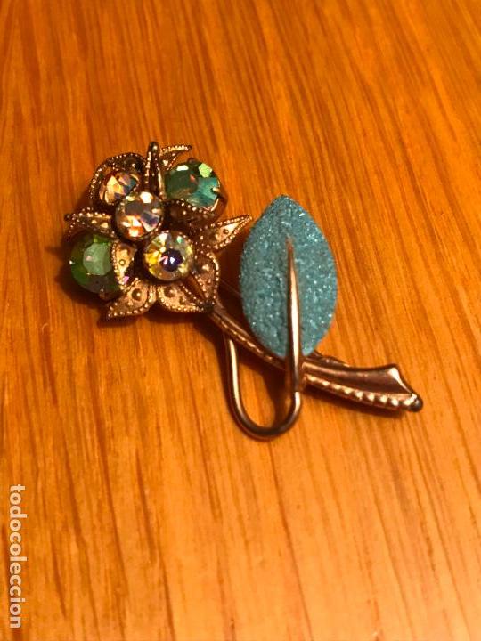 Antig&uuml;edades: ANTIGUO BROCHE FLOR CON CRISTALES - Foto 1