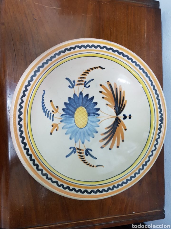 Antig&uuml;edades: Plato pintado a mano de S.Maka - Foto 1