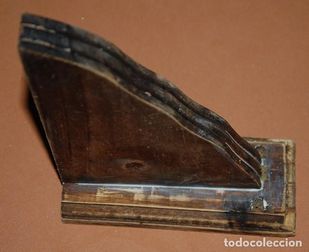 Antig&uuml;edades: ANTIGUA ZAPATA DE MADERA - Foto 3
