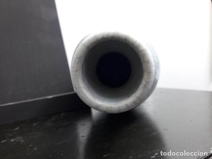 Antig&uuml;edades: Botella de ceramica - Foto 4