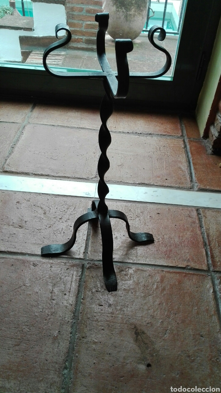 Antig&uuml;edades: Soporte para almirez - Foto 2