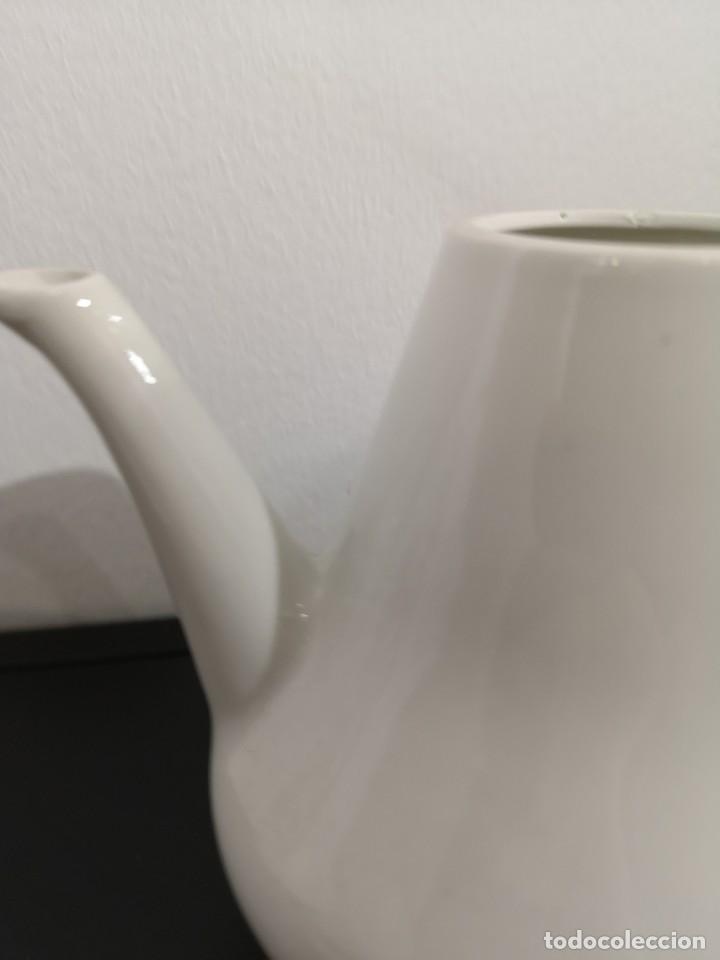 Antig&uuml;edades: Cer&aacute;micas O Castro, Sargadelos. Cafetera - Foto 1