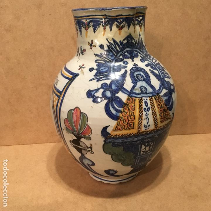 Antig&uuml;edades: Jarra de cer&aacute;mica de Talavera - Foto 3