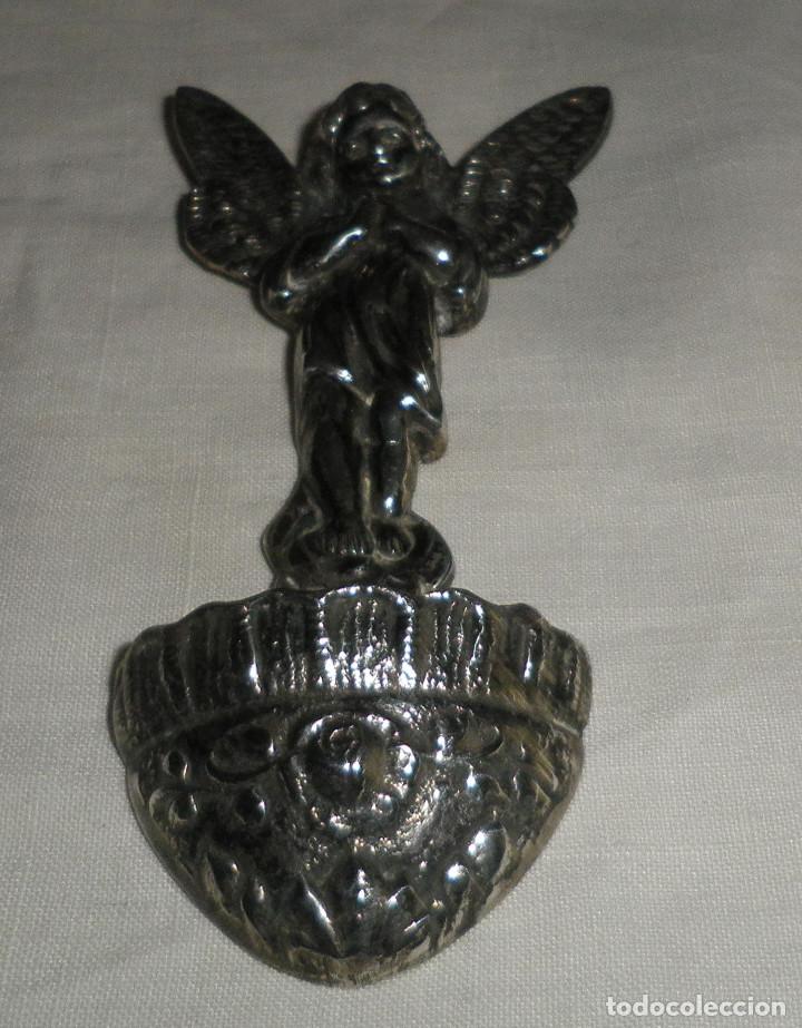 Antig&uuml;edades: benditera de plata con un angel - Foto 2