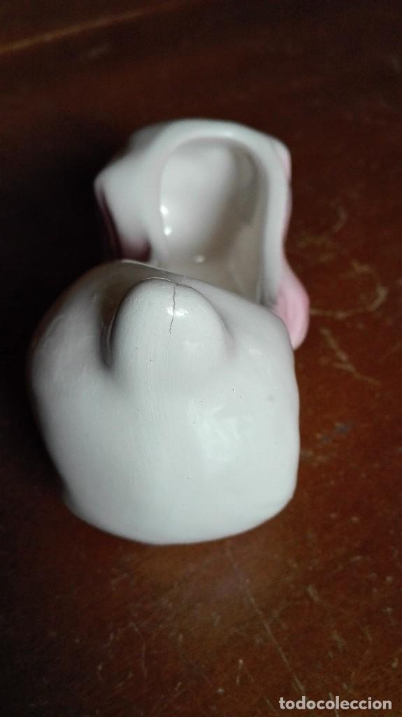 Antig&uuml;edades: Perro palillero de porcelana - Foto 3