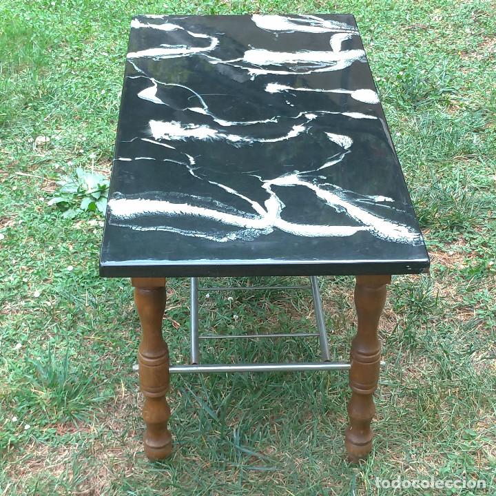 Antig&uuml;edades: Mesa centro vintage animal print. - Foto 2