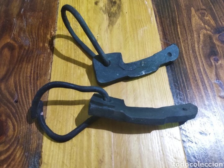 Antiques: ANTIGUAS ALDABAS DE FORJA PARA PARED